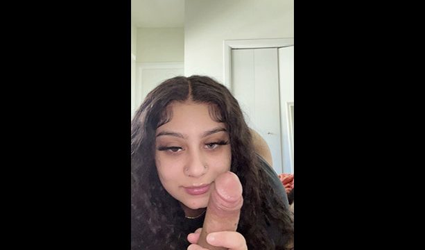Annabella Latina with fat ass sucking cock